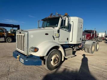 Main image Peterbilt 365